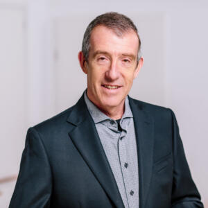 Gezeigt wird die Person Alfred Schulze-Aulenkamp